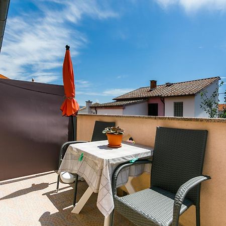 Holiday House Snjezana Krk Town Luaran gambar